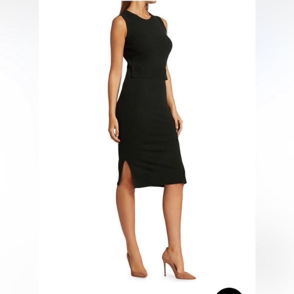 Akris Punto Wool and Cashmere sleeveless dress.